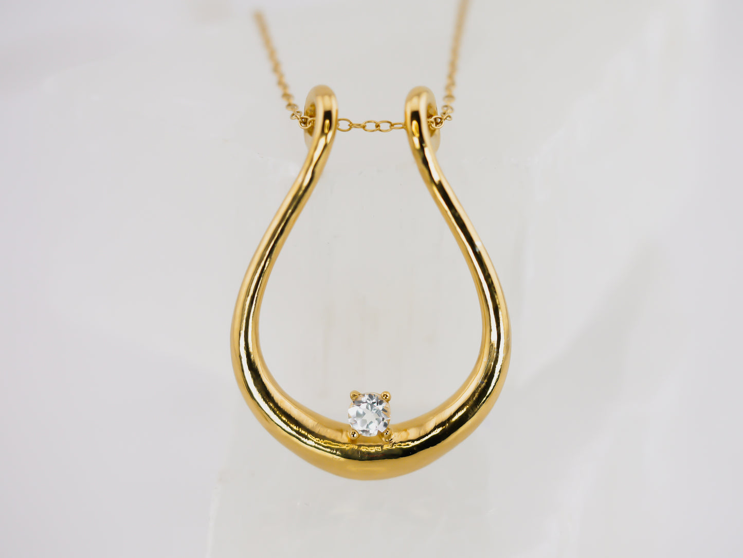 MEDEA II Ring Holder Necklace - White Topaz