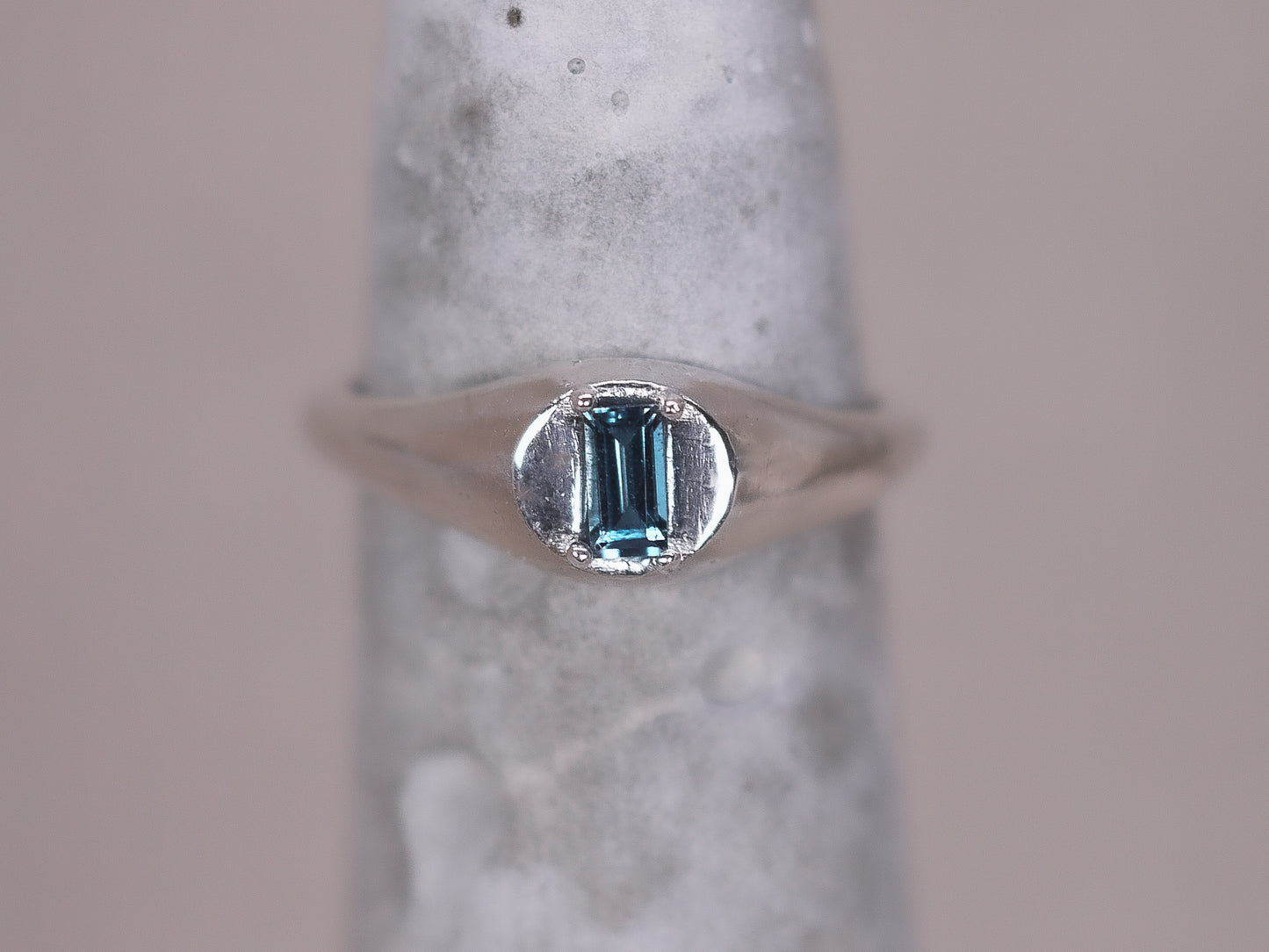 EYE OF THE BEHOLDER Signet Ring - London Blue Topaz