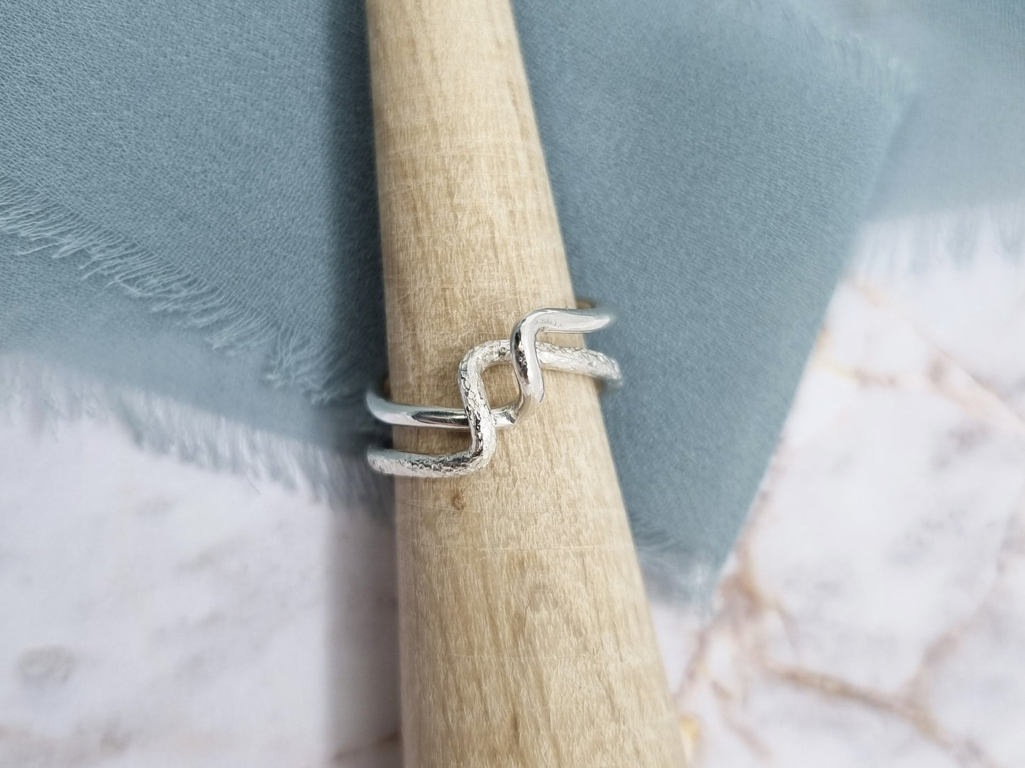 INTERTWINED Puzzle Ring