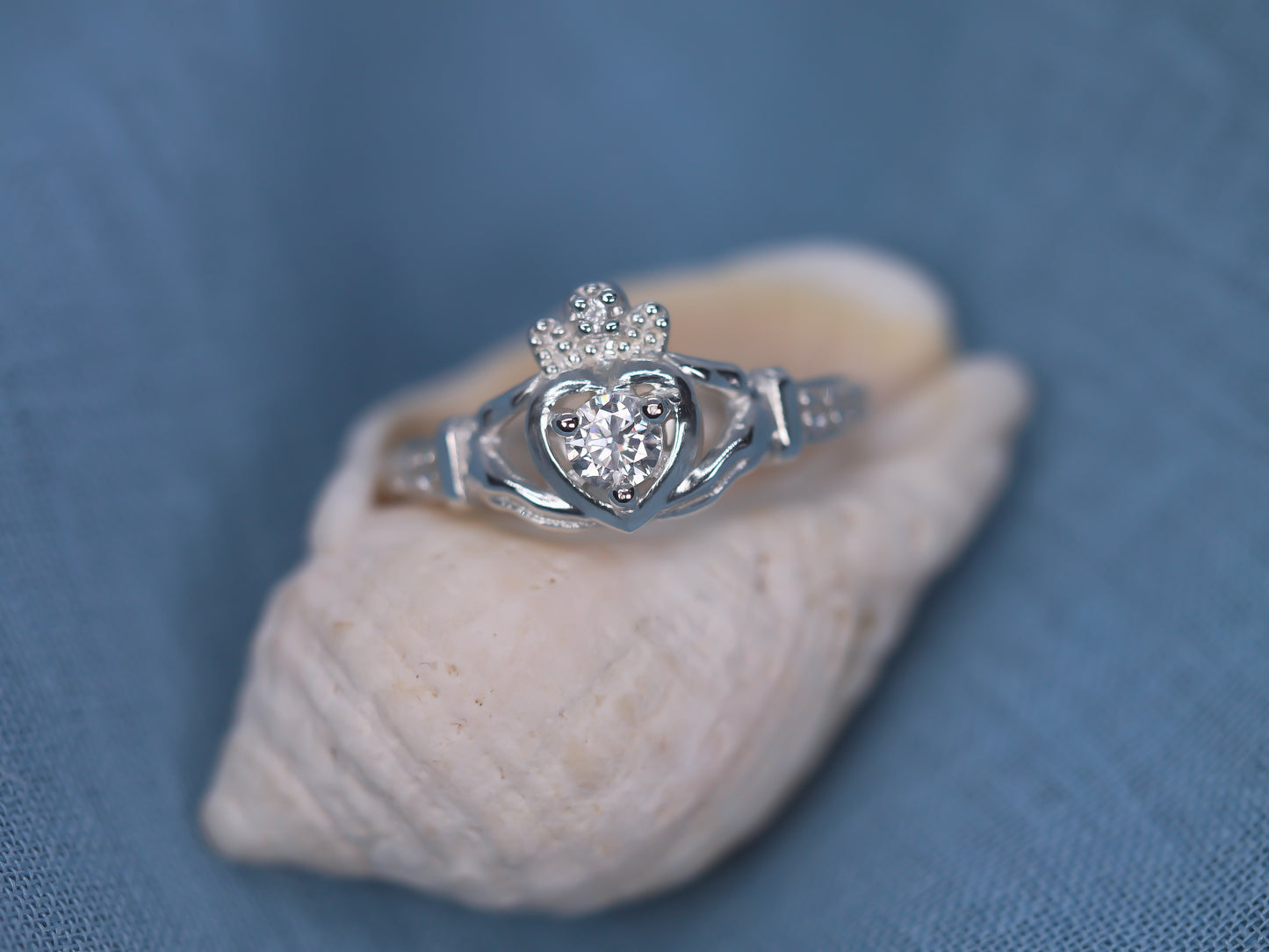 CLADDAGH Ring - Moissanite & White Sapphires