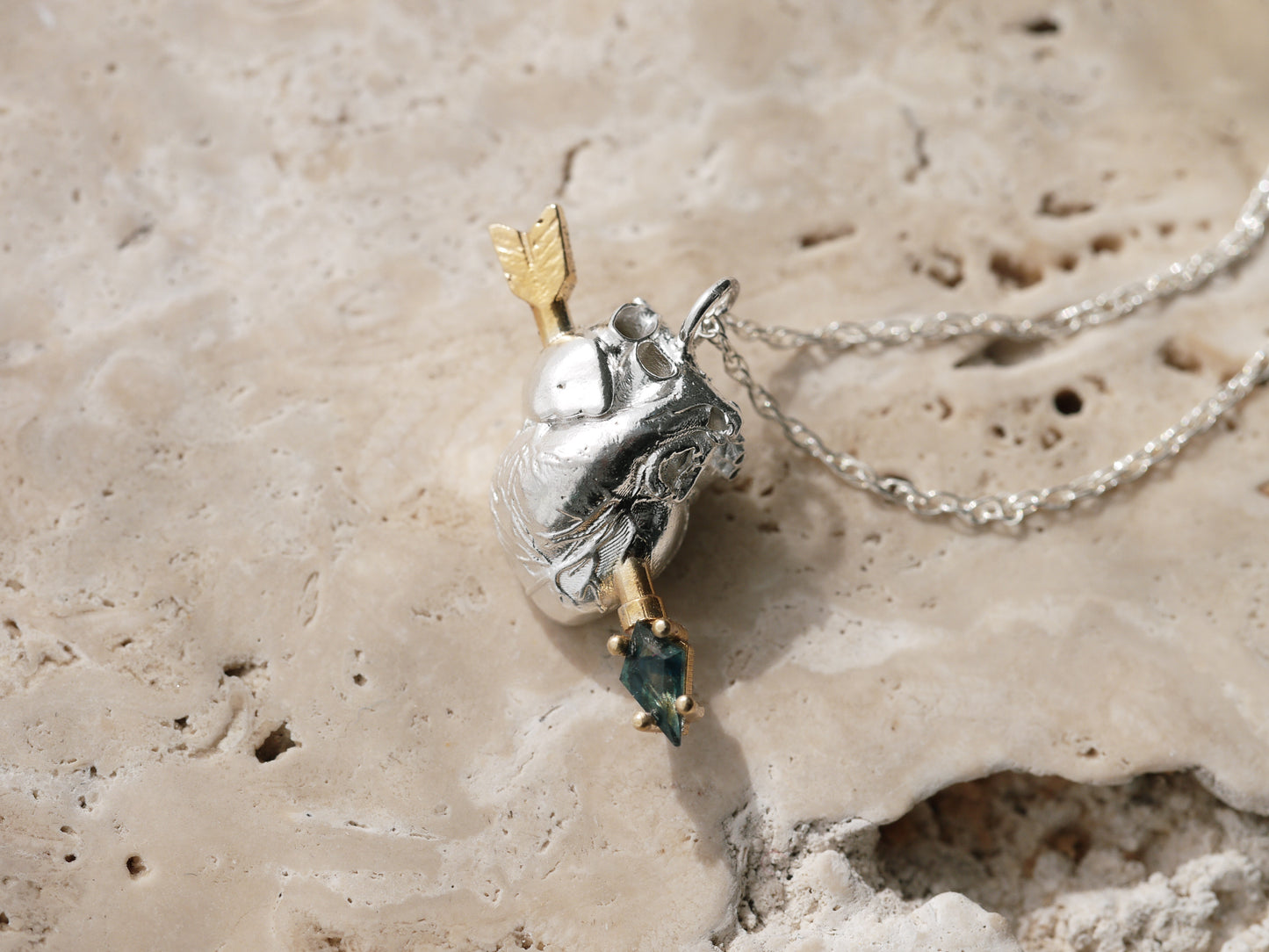 MORTAL WOUND Necklace - Sapphire