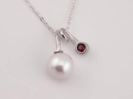 DROPS OF JUPITER Necklace - Freshwater Pearl & Garnet