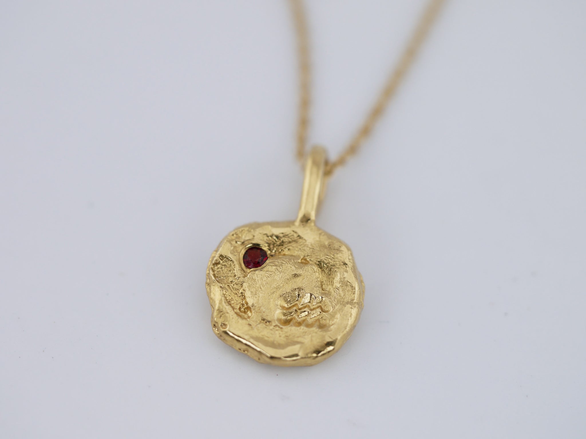 ZODIAC RELIC Pendant Necklace with Birthstone - 22k Gold Vermeil