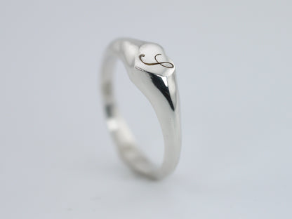 Dainty Heart Signet Ring - Personalised Initial