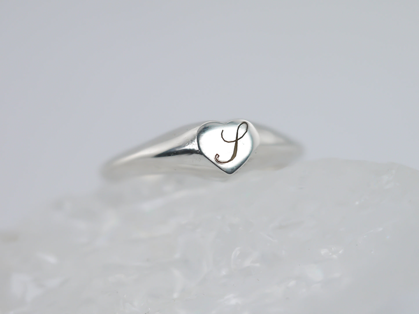 Dainty Heart Signet Ring - Personalised Initial