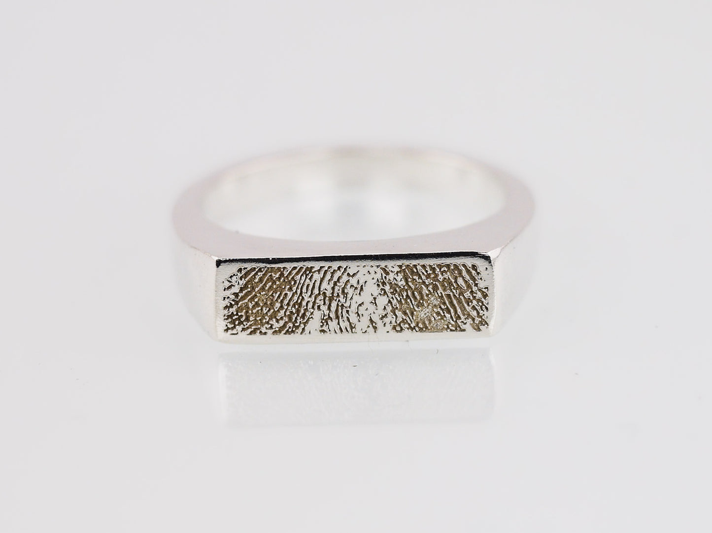 Narrow Signet Ring - Personalised Fingerprint