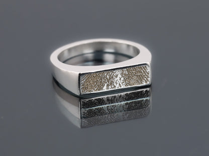 Narrow Signet Ring - Personalised Fingerprint