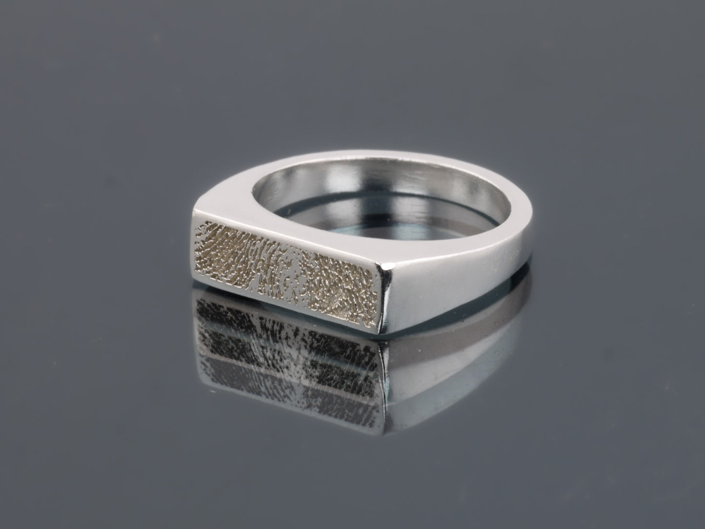 Narrow Signet Ring - Personalised Fingerprint