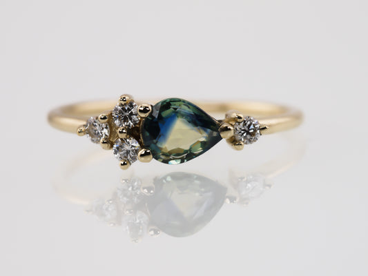 NAIADES Cluster Ring - Sapphire & Lab Diamonds