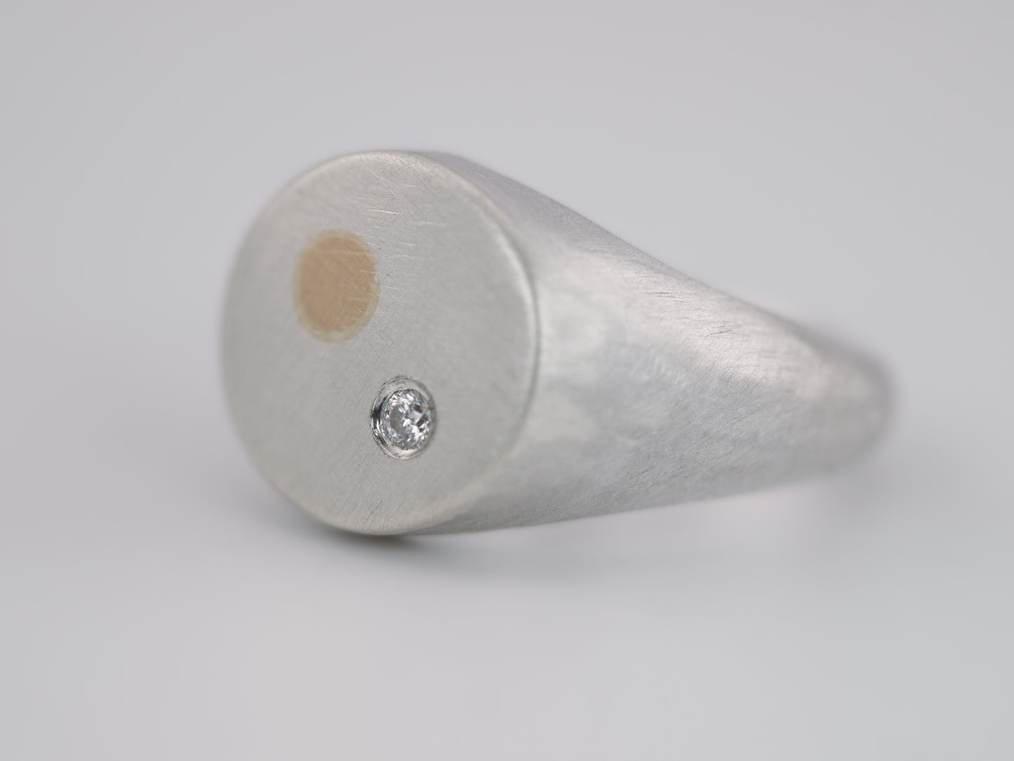 HELIOS Signet Ring with Moissanite - Sterling Silver & 9k Yellow Gold