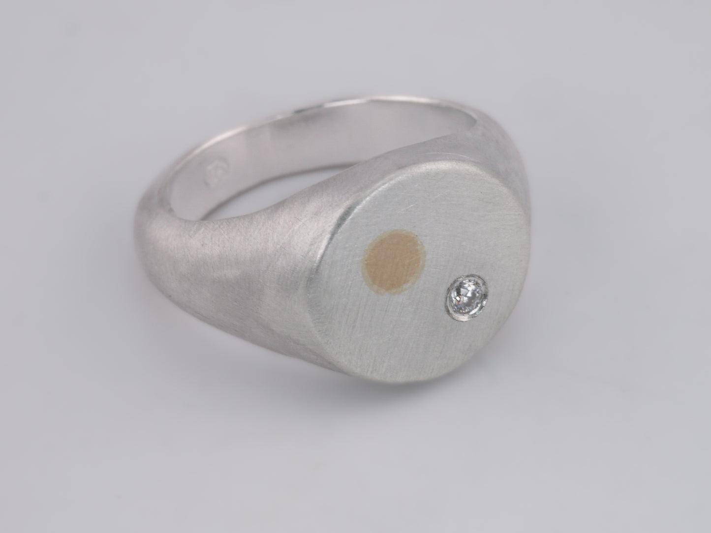 HELIOS Signet Ring with Moissanite - Sterling Silver & 9k Yellow Gold