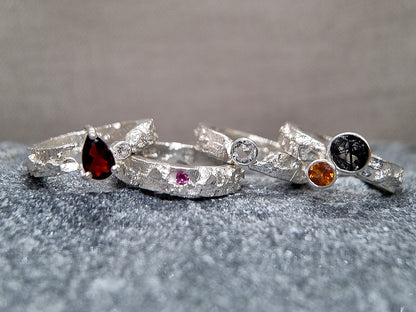 SELENE Terra Ring - White Topaz