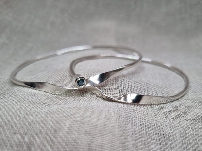 Hybrid MOBIUS Bangle