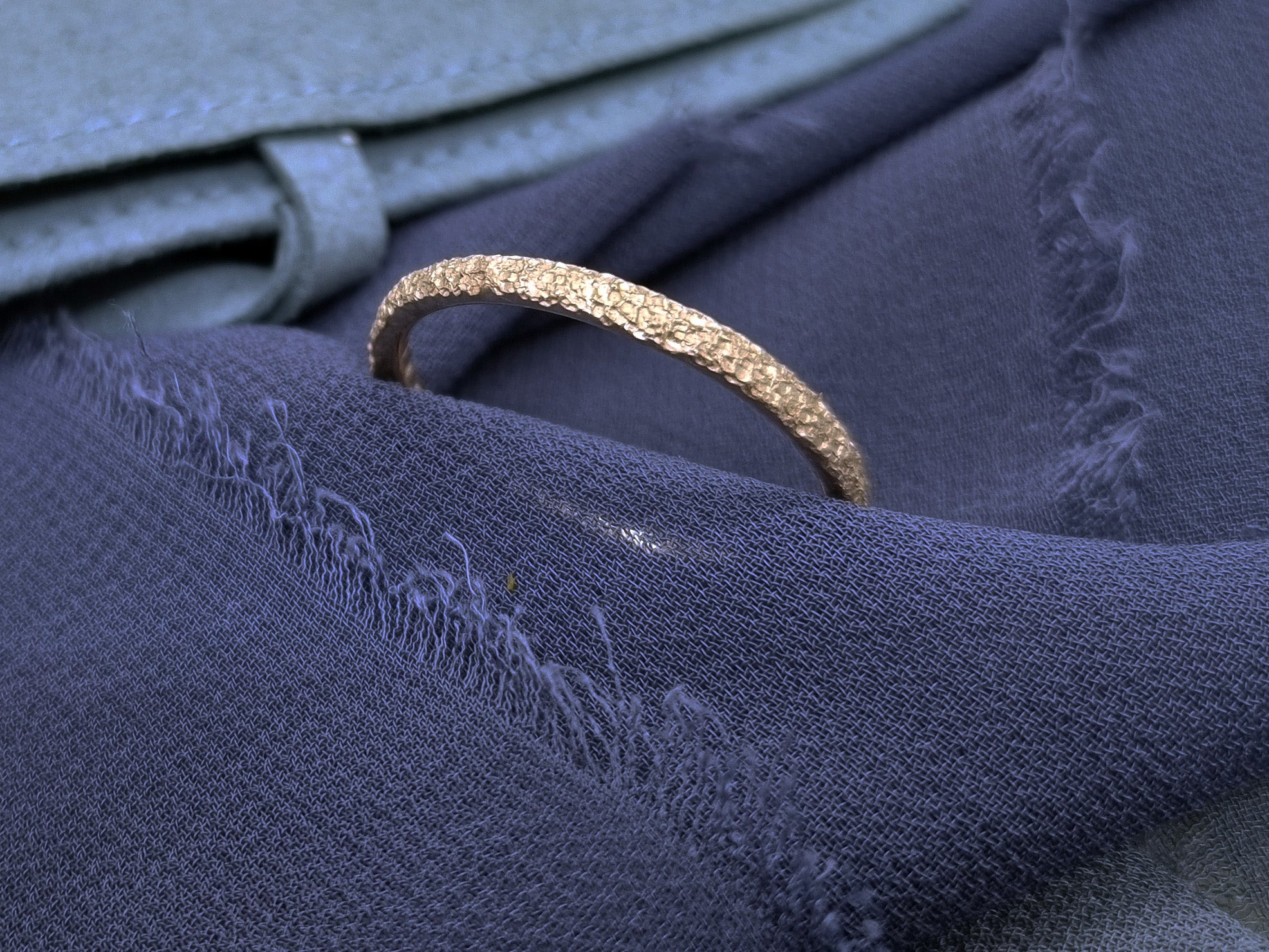 SANDSTONE Ring - 9k Gold