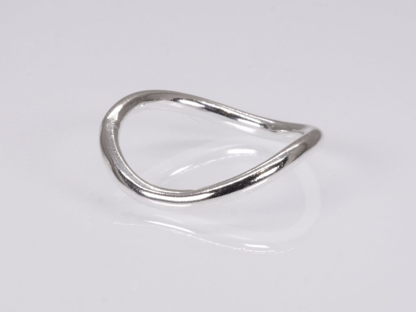 KYMA Solo Wave Ring - Regular 2mm
